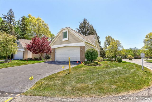 245 E Timberlake Drive, Holland, MI 49424