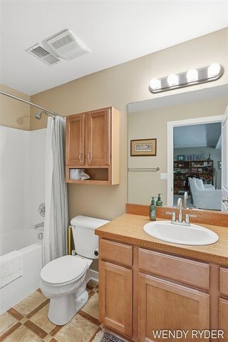 245 E Timberlake Drive, Holland, MI 49424