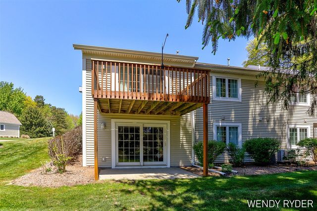 245 E Timberlake Drive, Holland, MI 49424
