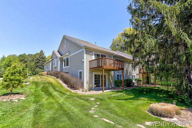 245 E Timberlake Drive, Holland, MI 49424