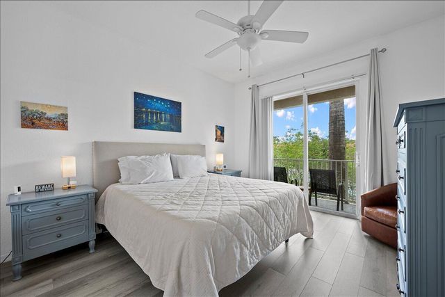 4986 Bonsai Circle Apt 214, Palm Beach Gardens, FL 33418