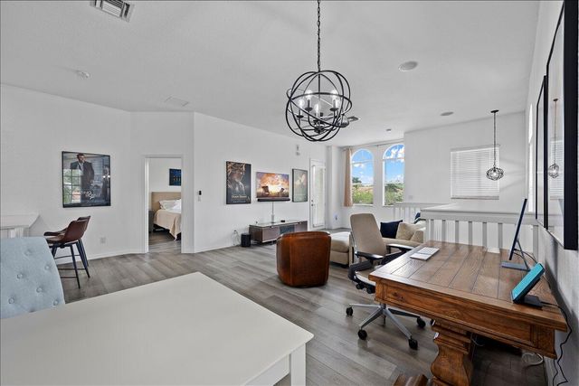 4986 Bonsai Circle Apt 214, Palm Beach Gardens, FL 33418