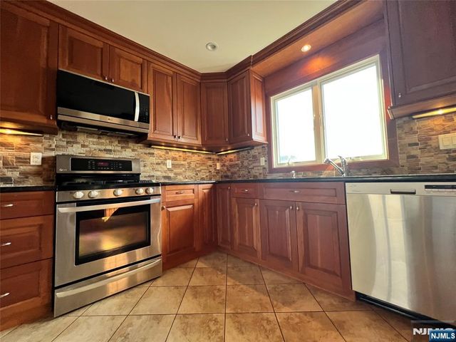 313 Main Street 2, East Rutherford, NJ 07073