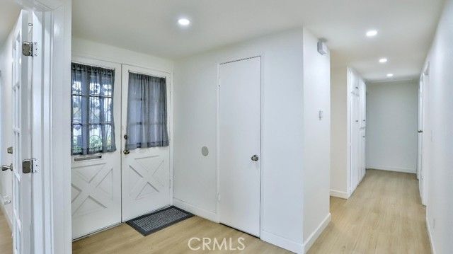 11864 Mayflower Circle, Fountain Valley, CA 92708