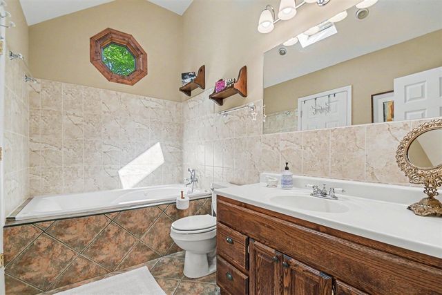 13189 Three Oaks Road, Sawyer, MI 49125