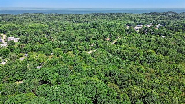 13189 Three Oaks Road, Sawyer, MI 49125
