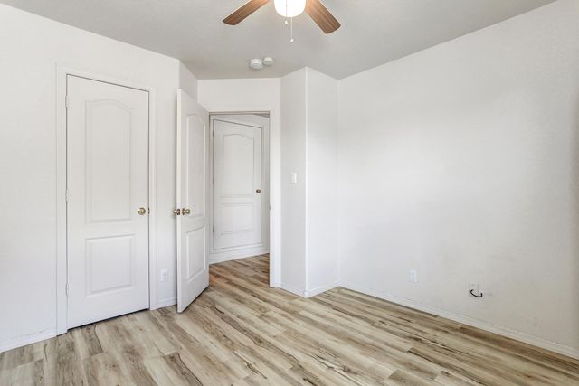 5615 Valle Alegre Road NW, Albuquerque, NM 87120
