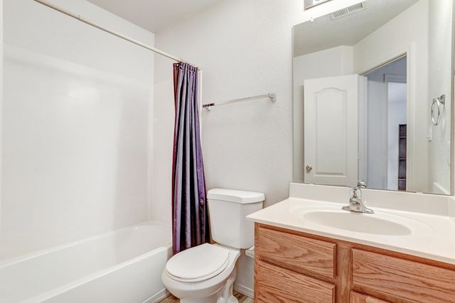 5615 Valle Alegre Road NW, Albuquerque, NM 87120