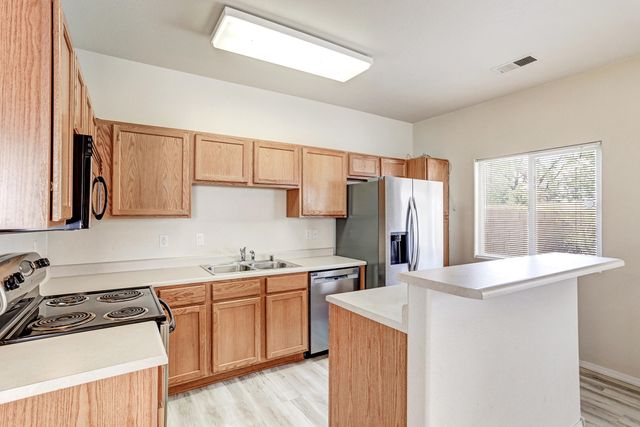 5615 Valle Alegre Road NW, Albuquerque, NM 87120