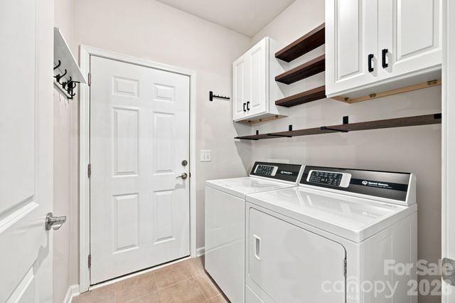 517 Cellini Place, Mount Holly, NC 28120