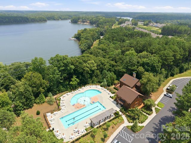 517 Cellini Place, Mount Holly, NC 28120