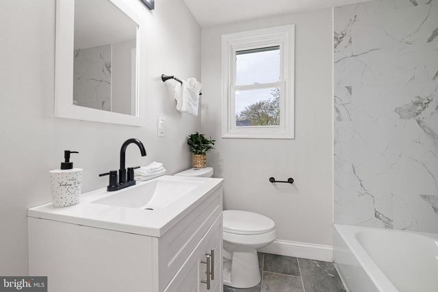 231 PHILADELPHIA PIKE, Wilmington, DE 19809