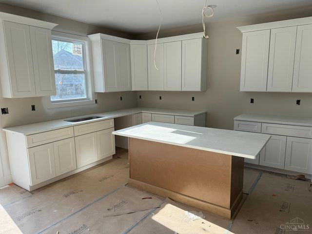 3209 Bach Avenue, Cincinnati, OH 45209