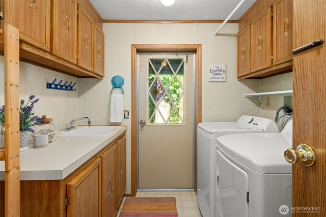 1259 NE Vena Avenue, Bremerton, WA 98311