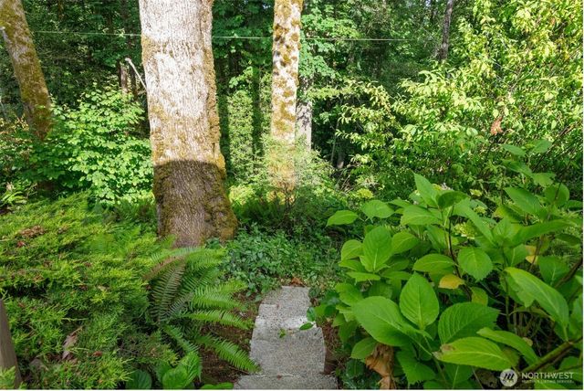 1259 NE Vena Avenue, Bremerton, WA 98311