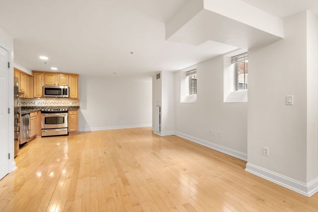 20 Chapel St B309, Brookline, MA 02446