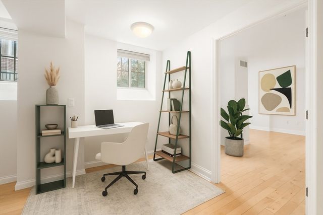 20 Chapel St B309, Brookline, MA 02446