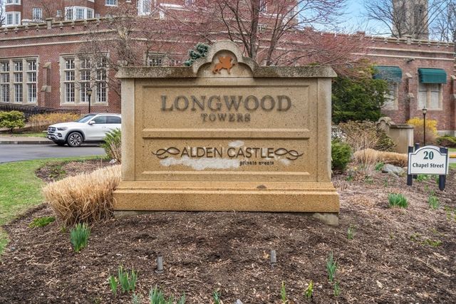 20 Chapel St B309, Brookline, MA 02446