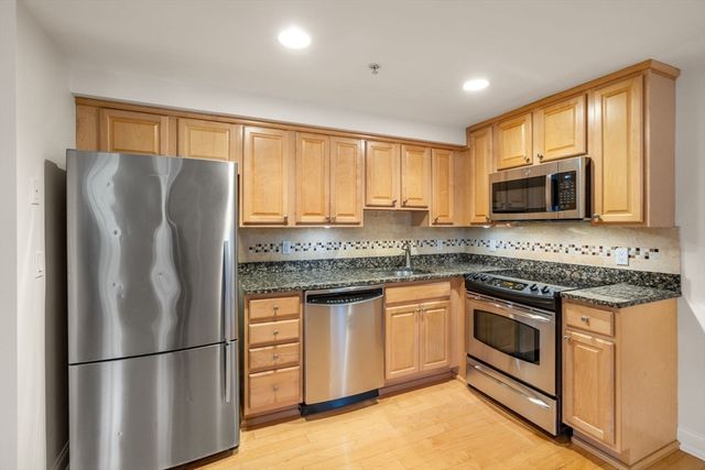 20 Chapel St B309, Brookline, MA 02446