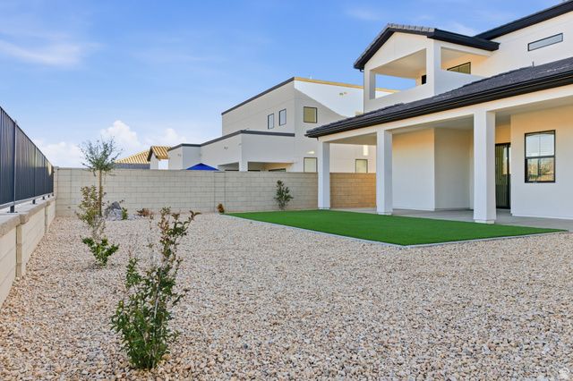 6326 S GARDEN STONE CT, St. George, UT 84790