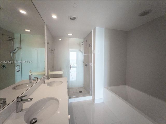 501 NE 31st St 1701, Miami, FL 33137