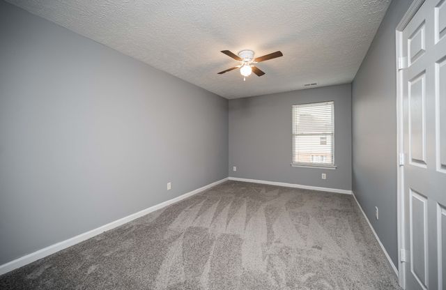 1214 Timber Creek Dr, Murfreesboro, TN 37128