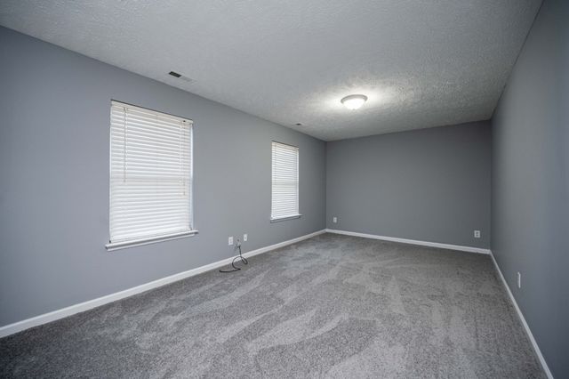 1214 Timber Creek Dr, Murfreesboro, TN 37128