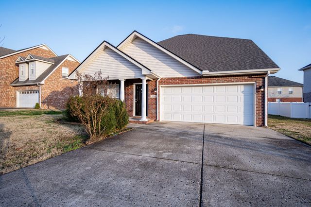 1214 Timber Creek Dr, Murfreesboro, TN 37128