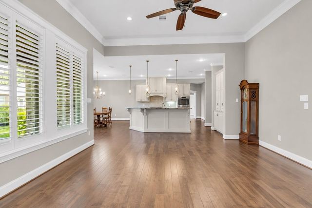 118 Pine Bluff Drive, Montgomery, TX 77356