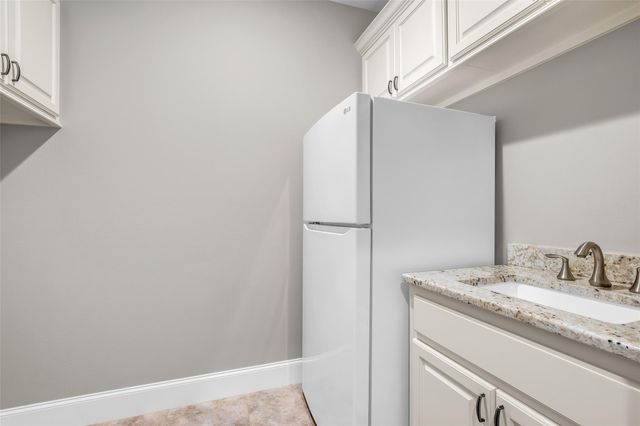 118 Pine Bluff Drive, Montgomery, TX 77356