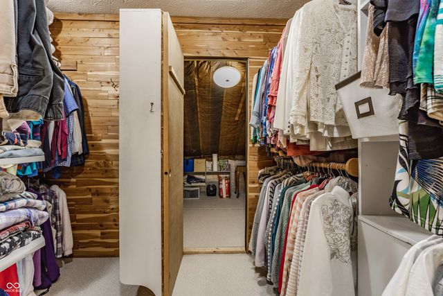 709 Pleasant Point Circle, Cicero, IN 46034