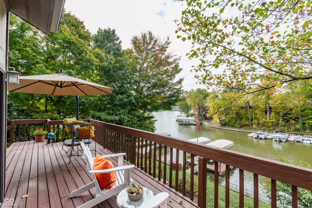 709 Pleasant Point Circle, Cicero, IN 46034