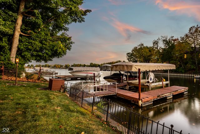 709 Pleasant Point Circle, Cicero, IN 46034