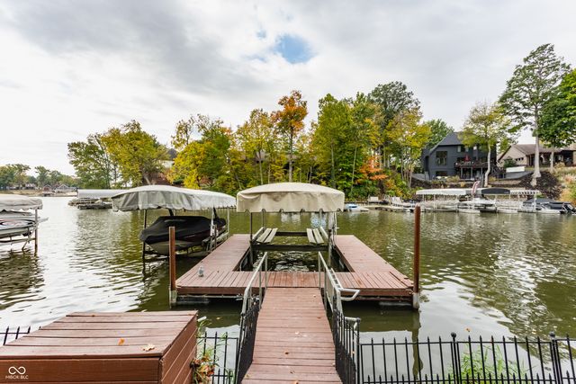 709 Pleasant Point Circle, Cicero, IN 46034