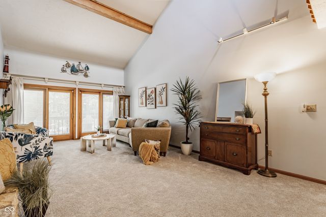 709 Pleasant Point Circle, Cicero, IN 46034