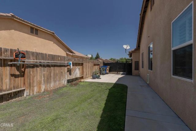 10009 Carbondale Street, Bakersfield, CA 93314