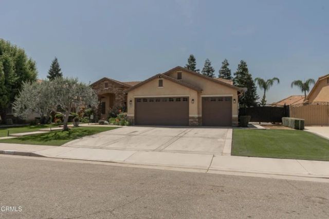 10009 Carbondale Street, Bakersfield, CA 93314