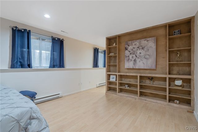 9 Nursery Lane, Syracuse, NY 13210