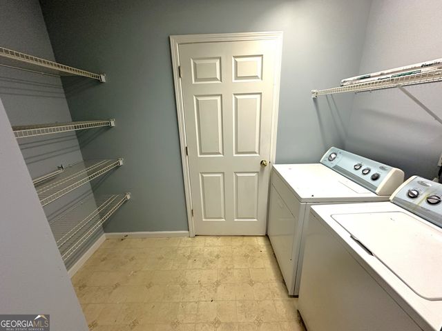 2037 Lakewood Trail SE, Atlanta, GA 30315