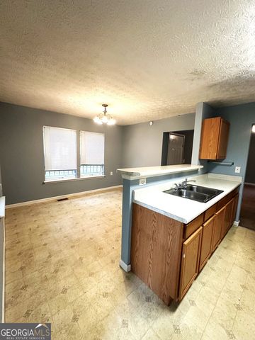 2037 Lakewood Trail SE, Atlanta, GA 30315