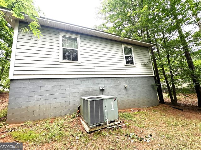 2037 Lakewood Trail SE, Atlanta, GA 30315