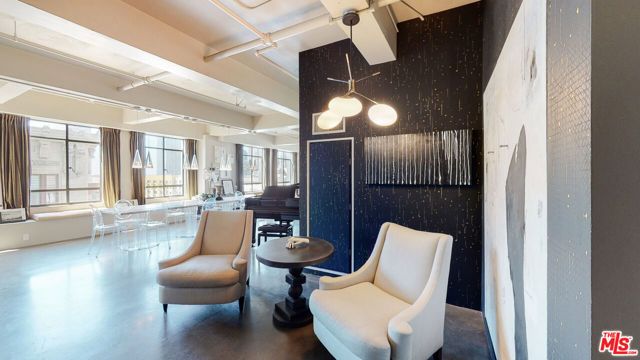 849 S Broadway 708, Los Angeles, CA 90014