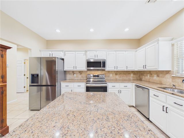 29 Copinsay Drive, Bella Vista, AR 72715