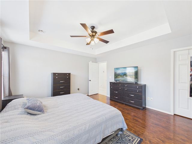 29 Copinsay Drive, Bella Vista, AR 72715