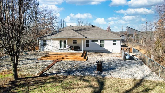 29 Copinsay Drive, Bella Vista, AR 72715