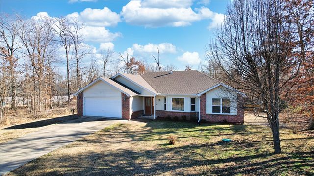 29 Copinsay Drive, Bella Vista, AR 72715