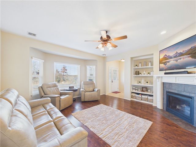 29 Copinsay Drive, Bella Vista, AR 72715