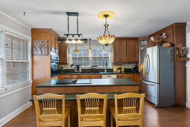5033 Frontage Road, NW, Cleveland, TN 37312