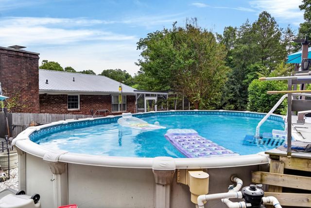 5033 Frontage Road, NW, Cleveland, TN 37312