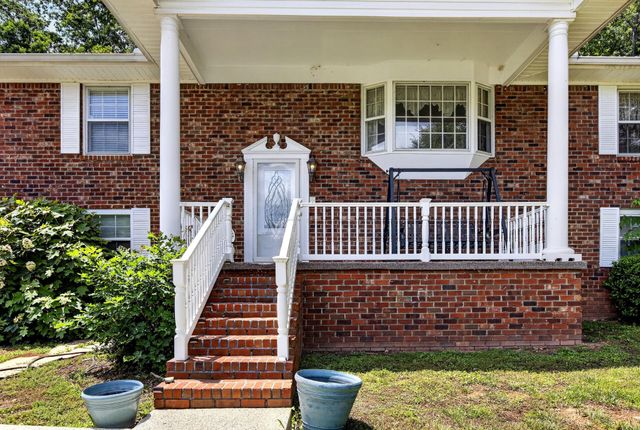 5033 Frontage Road, NW, Cleveland, TN 37312